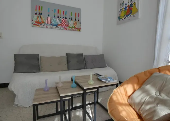 Holiday home Maison Avec Jardin A 100m De La Plage, Pour 5 Personnes - Fr-1-540-262